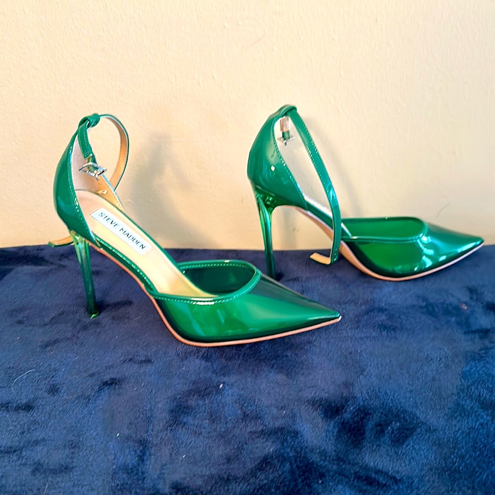 New Steve Madden Pumps